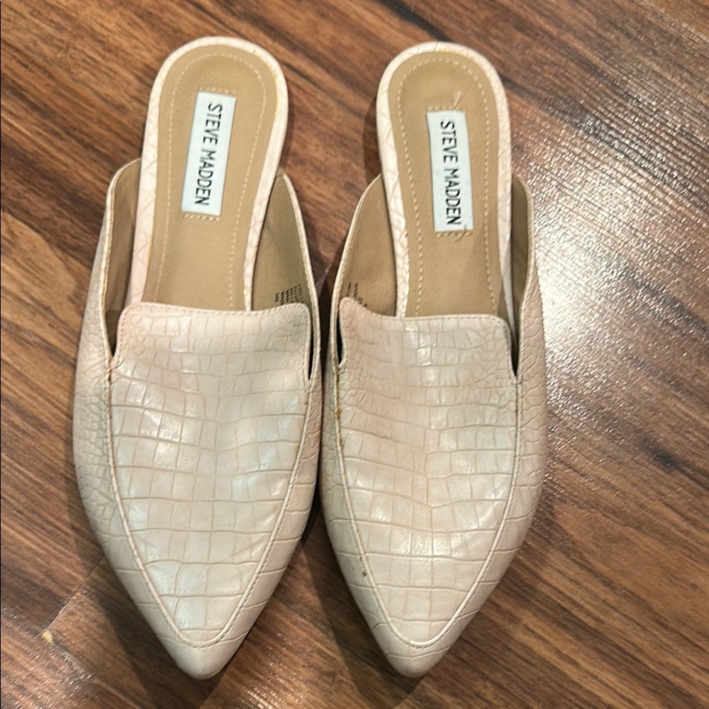 Steve Madden Cream Croc-Embossed Women's Mules
